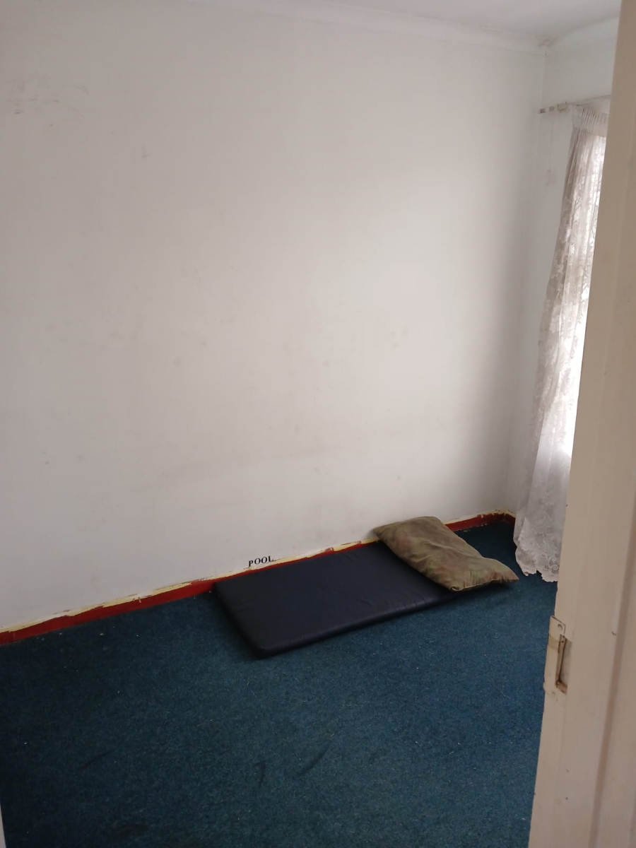 To Let 2 Bedroom Property for Rent in Amalinda North Eastern Cape